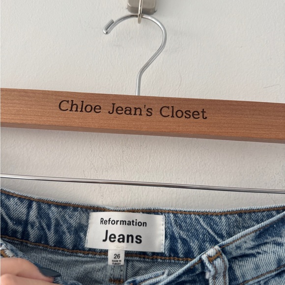 REFORMATION Cary Low Rise Jeans in Folsom 26 - Picture 3 of 6